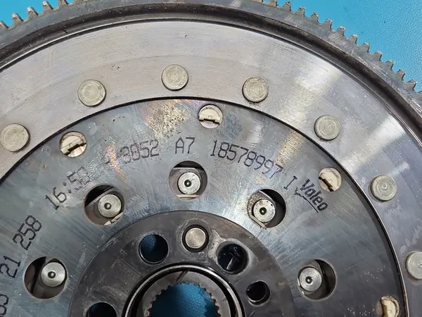 Kytkinmassa Mercedes CLA C118 X118 1.3B image 4