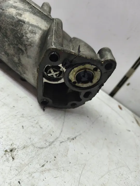 MERCEDES 190 (W201) Olje Filter Hölje 2.0 D image 2