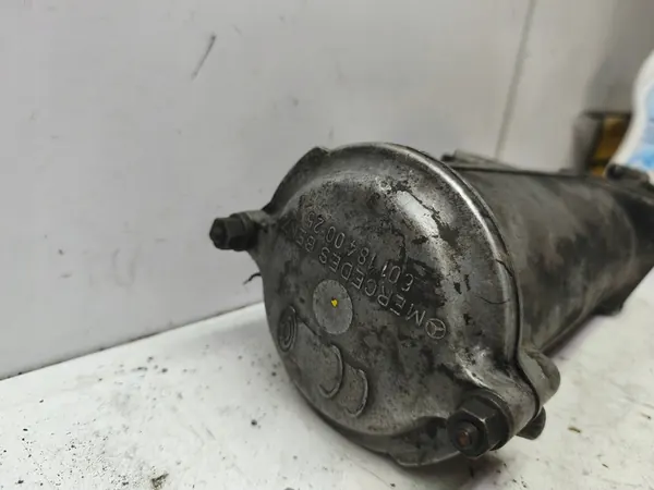 MERCEDES 190 (W201) Olje Filter Hölje 2.0 D image 4