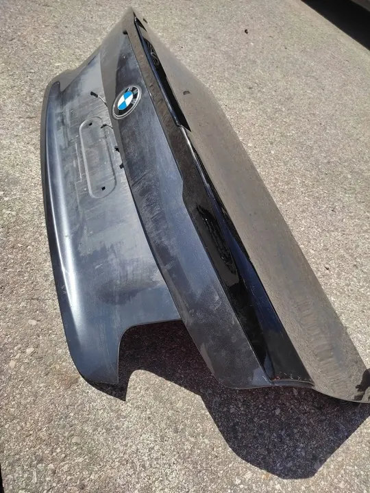 Tampa do porta-malas BMW M2 F87 image 3