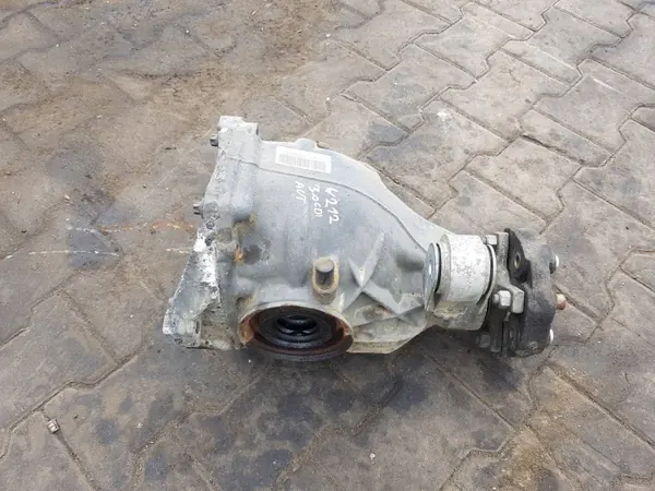 Mercedes E W212 3.0 CDI Bakaxel 2123504304 image 3