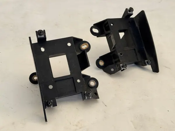 Supports d'assistant Gauche Droit 95B907510A 95B907509A image 1