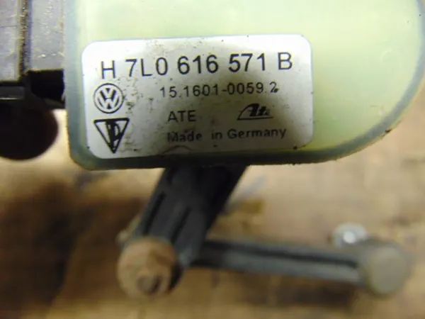 Sensor de nível Xenon VW Touareg 7L0616571B image 5