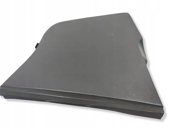 Parte do compartimento do motor dianteiro Mercedes-Benz C W202 image 1