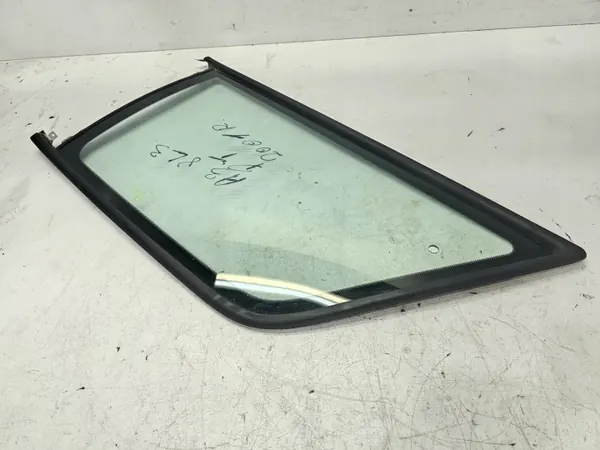 Karossglas Höger Bak OEM 8L3847100 Audi A3 8L image 6