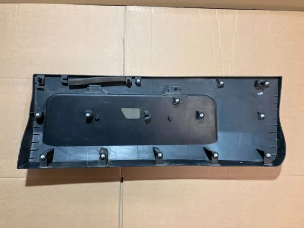 Ford Transit MK8 Bakvänster Dörr Dekorlist OEM BK31-425-B29 image 10