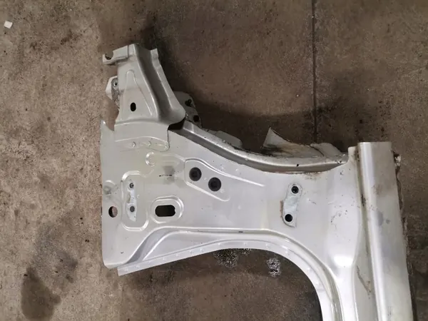 Ford Fiesta mk8 Montant droit avant OEM bvcfdxs image 3