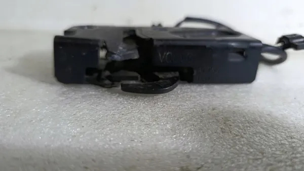 Huvlåsset XC90 II image 6