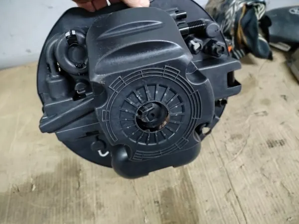 Renault Twingo II tunkkikorjaussarja OEM 8200676846 image 3