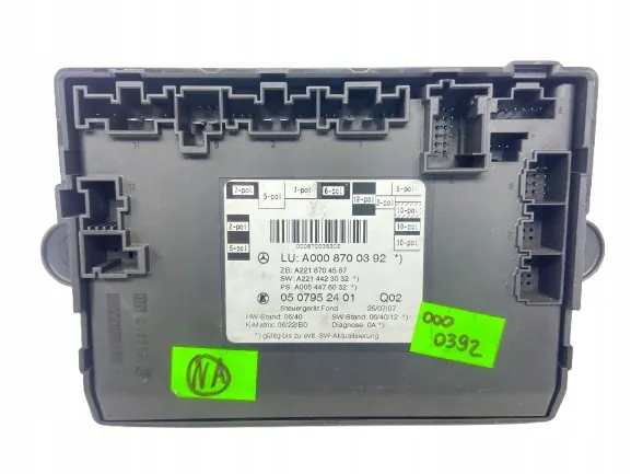 Mercedes S W221 Ovi Moduuli OEM A0008700392 image 2