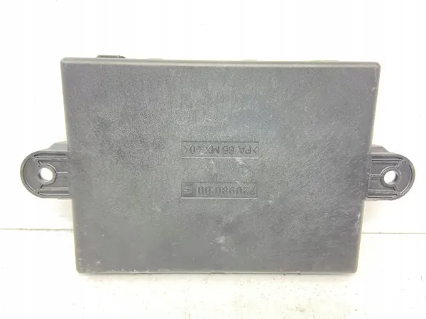 Mercedes S W221 Ovi Moduuli OEM A0008700392 image 3