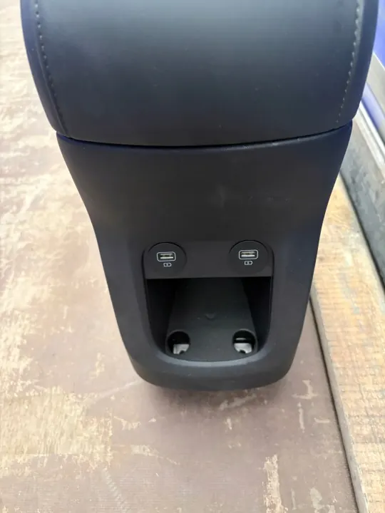 Middenconsole OEM TUNEL ŚRODKOWY PODŁOKIETNIK HYUNDAI IONIQ 5 image 4