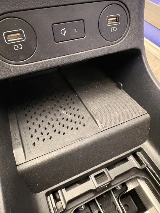 Middenconsole OEM TUNEL ŚRODKOWY PODŁOKIETNIK HYUNDAI IONIQ 5 image 5