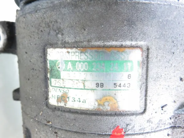 Compresor de Aire Acondicionado Mercedes-Benz Vito 112 CDI A0002342411 image 3