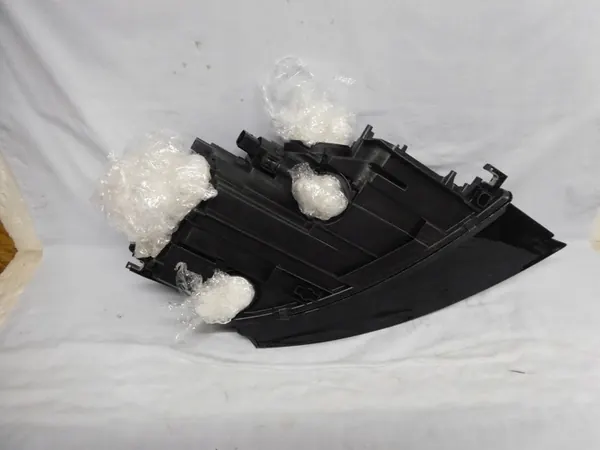 Faros Izquierdo Audi TT H7 USA No Adhesivo image 3