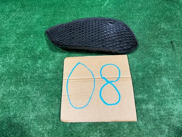 MERCEDES C-KLASA W205 AMG Grille de Pare-Chocs Avant Gauche A2058854023 image 10