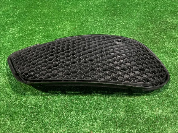 MERCEDES C-KLASA W205 AMG Grille de Pare-Chocs Avant Gauche A2058854023 image 4