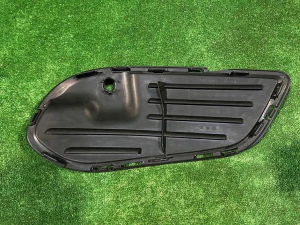 MERCEDES C-KLASA W205 AMG Grille de Pare-Chocs Avant Gauche A2058854023 image 5