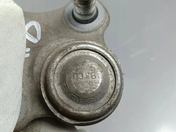 2022 Hyundai Tucson IV NX4 Broche de bras de contrôle avant FOB38428 image 4