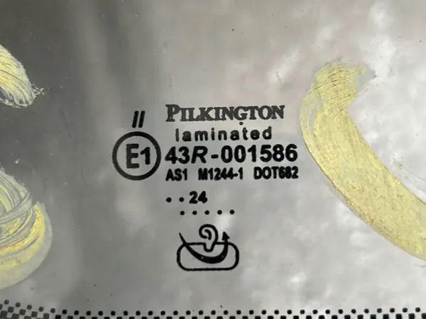 Pare-brise Maserati Ghibli OEM 43R001586 Occasion image 4