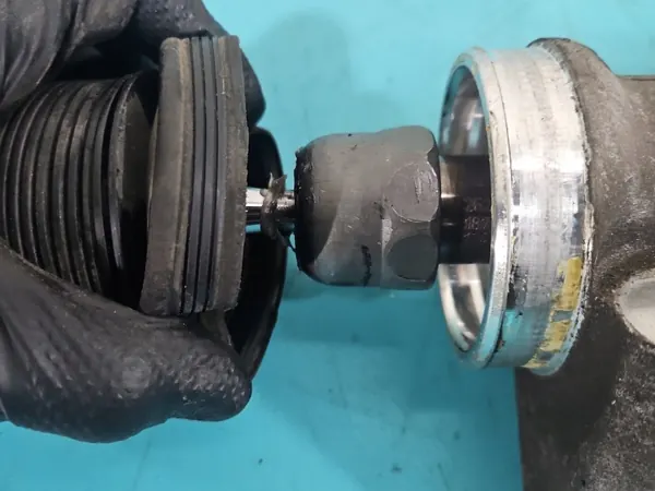 Boîtier de direction OEM 7805974768 Alfa Romeo Giulietta image 10