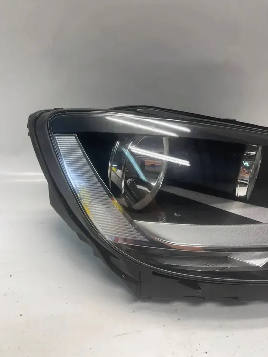 Farol Direito VW Sharan II 2010 OEM 7n1941006C image 2