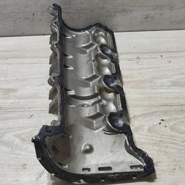Ventildeckel Dacia Jogger OEM 132659592R image 5