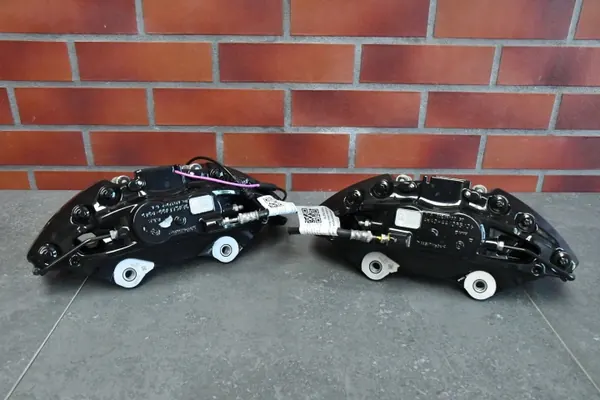 Disques & Étriers Frein OEM 662358389 BMW 7 G70 image 9