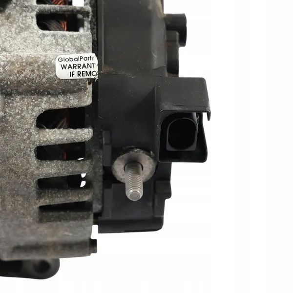 Mercedes W205 C43 Alternator Generator VALEO 200A A0009068706 image 3