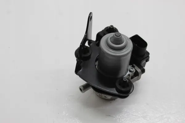 Begagnad Volkswagen OE 1K0612181F bromförstärkarpump image 3