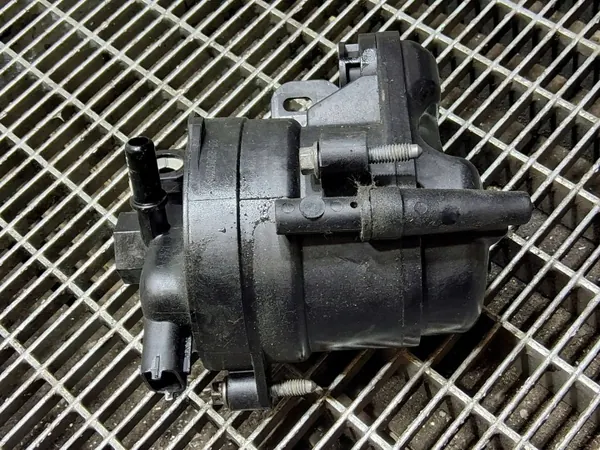 Ford Bränslefilterhus OEM SKE53592 - Begagnad image 4