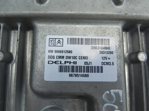 PEUGEOT 508 I 2.0HDI Motorstyrning 9678514580 image 3