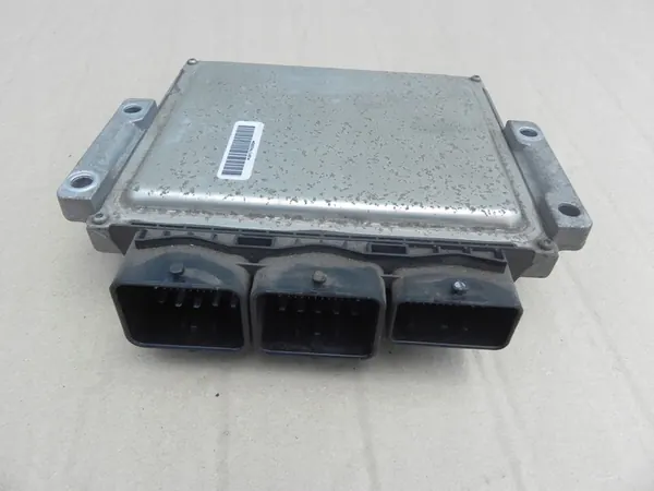 PEUGEOT 508 I 2.0HDI Motorstyrning 9678514580 image 4