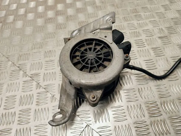 Bränslefilter Mercedes-Benz A W177 2019 OEM A6540902300 image 6