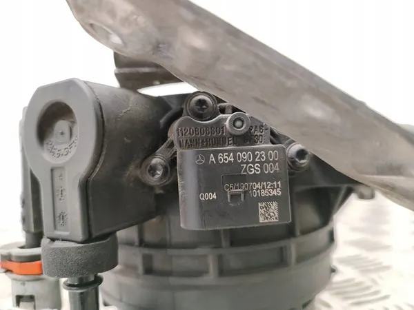 Bränslefilter Mercedes-Benz A W177 2019 OEM A6540902300 image 8