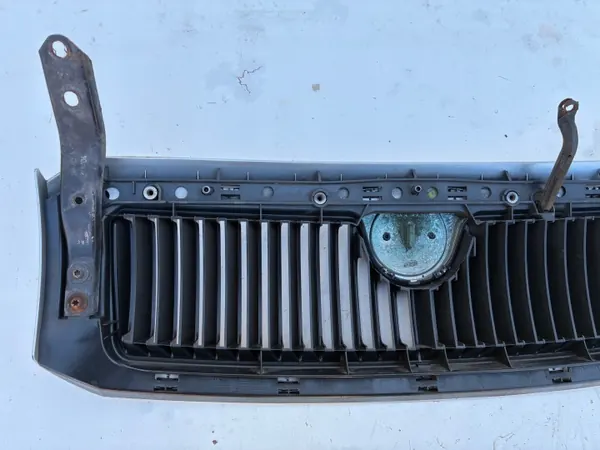 Grille Skoda Fabia I OEM 6Y0853668B - Argent image 6