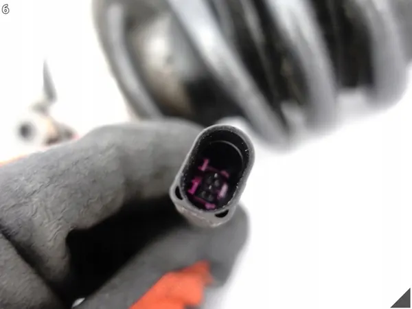 Ammortizzatore anteriore sinistro AUDI R8 420 07-12 OEM image 7