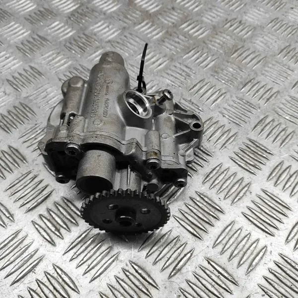 Pompe à huile OEM 04E115151A pour Skoda Superb III Estate image 4