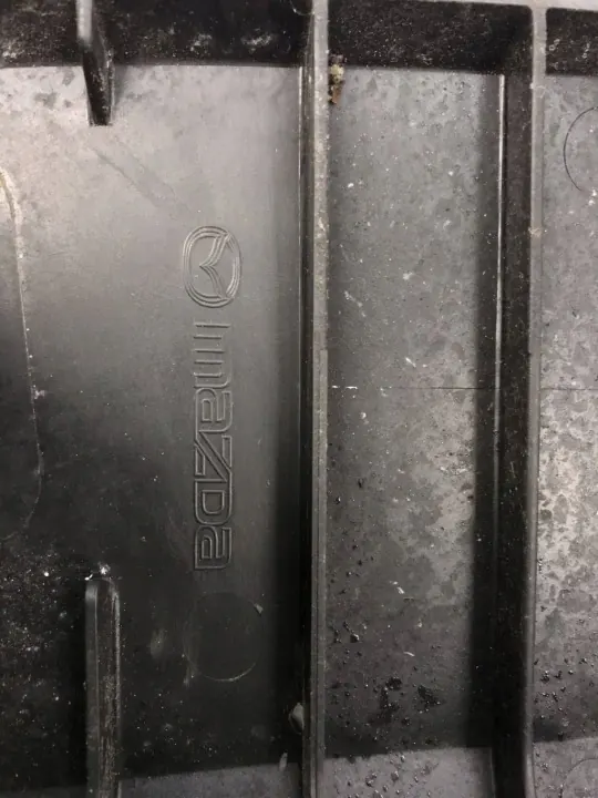 Mazda CX-3 voorbumper onderkap OEM D10E50051 image 10