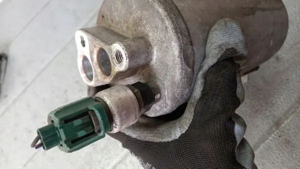 OEM 01 Ilmastointikuivain Chrysler PT Cruiserille image 3