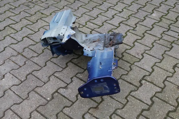 FIAT 500X Section Longitudinale Gauche Avant 888 image 3