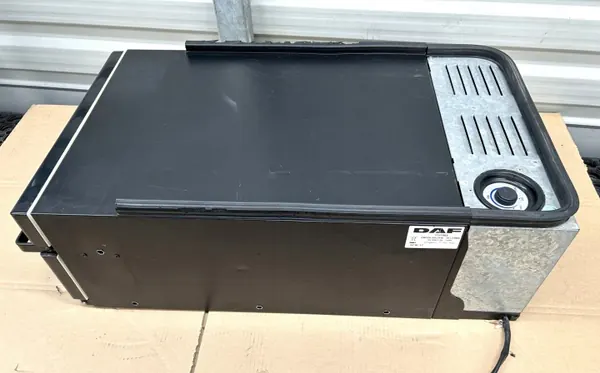 Réfrigérateur DAF XF d'occasion OEM 1737582 image 5
