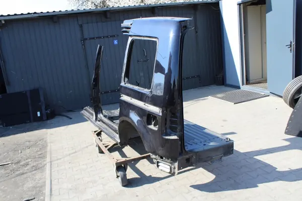 VW Caddy Heckkotflügel links OEM 2K5 image 4