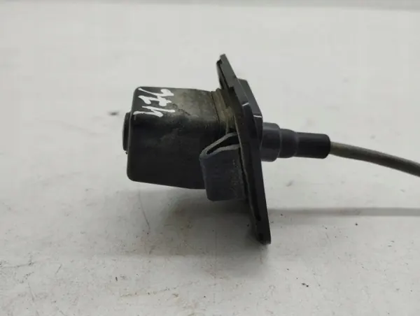 Caméra de recul Mazda CX-7 09-12 OEM E223-67RC0 image 3