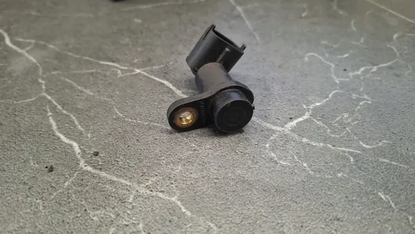 Kamaxelsensor OEM 25337265 för Opel Astra III H 1.6 image 4