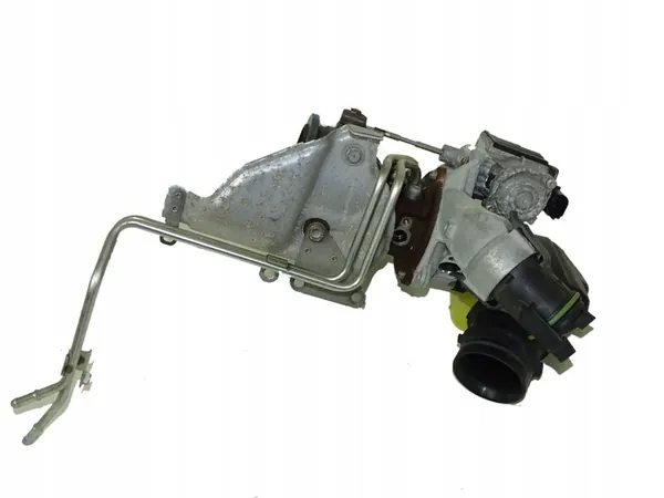 Volkswagen OE 04E145721F Turbo image 2