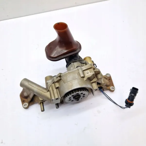 Maserati Ghibli Oliepomp OEM 05184273AD image 2