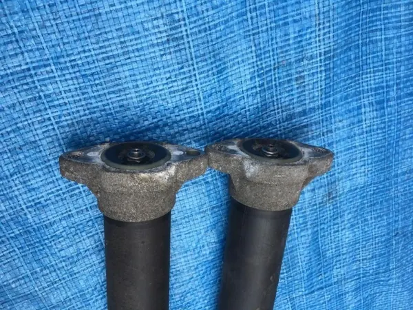 Mercedes W213 Hinterachsdämpfer OEM A2133207301 image 4