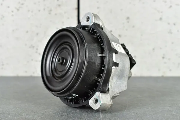 Supporto motore destro BMW G30 F90 F91 X5 G05 X6 G06 6860458 image 4