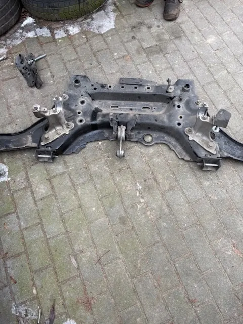 Pastillas de freno delanteras OEM 544013074R Renault Kangoo image 2